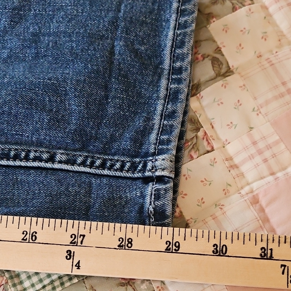 Abercrombie & Fitch Ultra High Rise Slim Straight Jeans - Picture 9 of 9